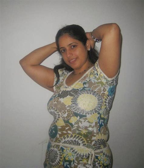 desi aunty ki chut xxx|desi chut Search